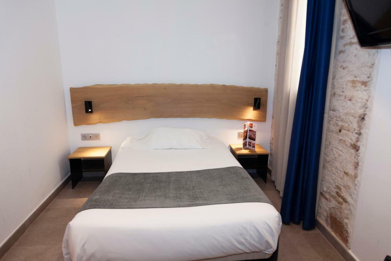 Hostal Paris — Fotos 1